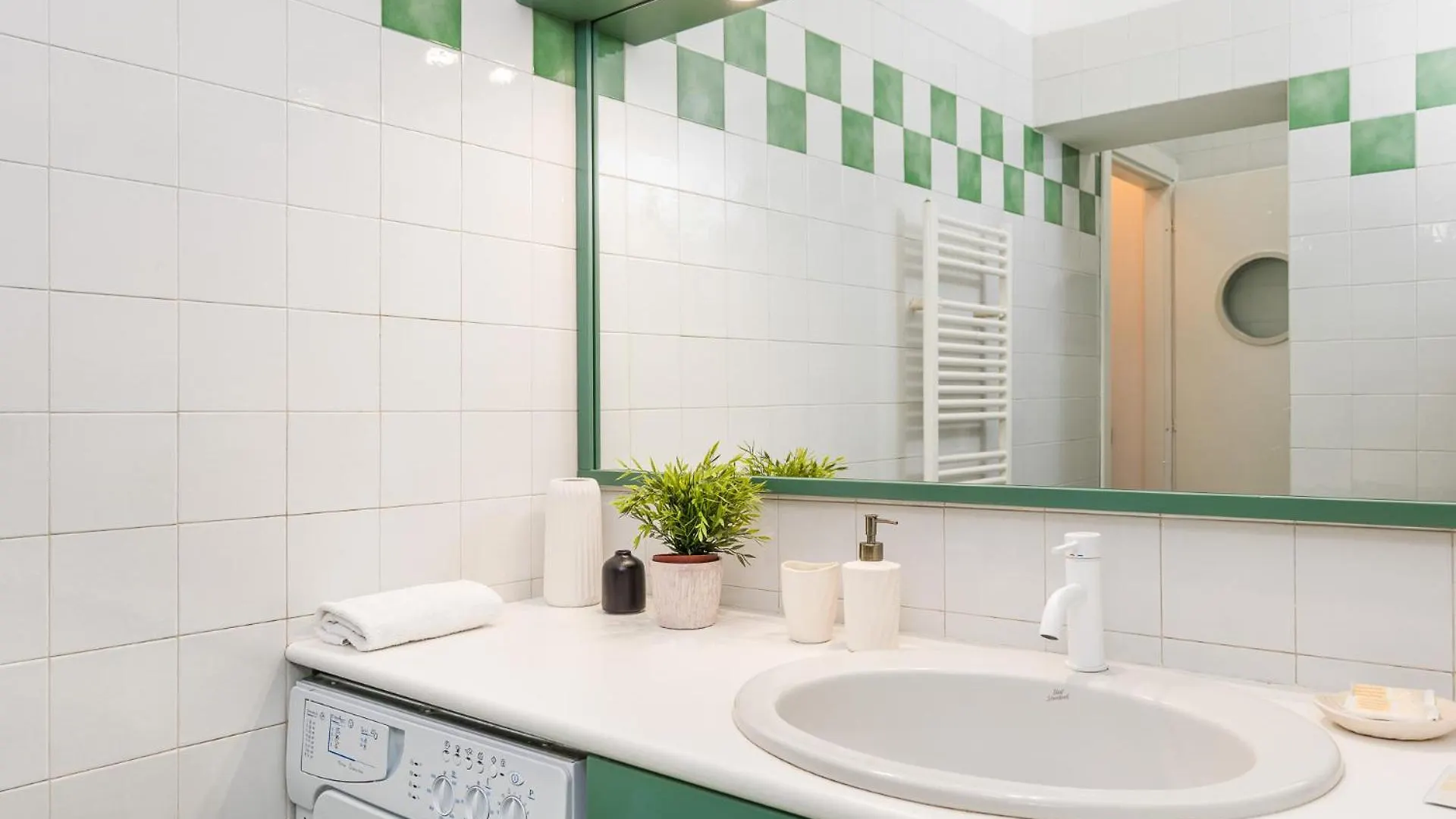 Elegant And Stylish Design Apartments In Brera Near The Metro Milán 0*,